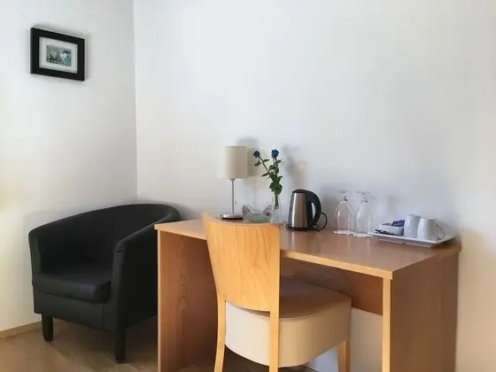 Basic Tek Büyük veya İki Ayrı Yataklı Oda, Özel Banyo