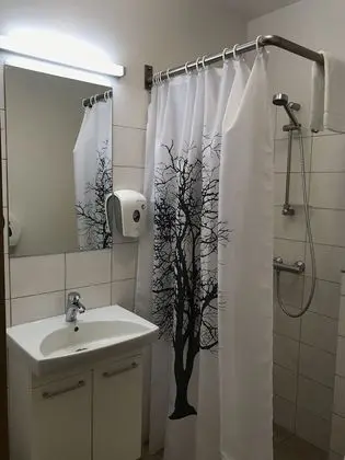 Basic Tek Büyük veya İki Ayrı Yataklı Oda, Özel Banyo
