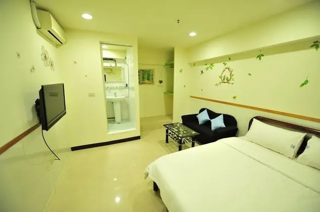 Standard Tek Büyük Yataklı Oda