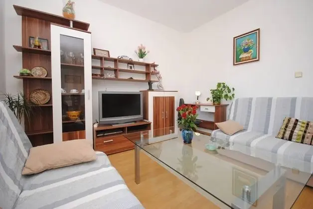 Apart Daire (Ezgety - 330m from the beach - A1(6))