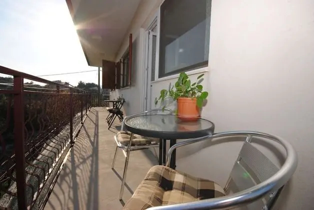 Apart Daire (Ezgety - 330m from the beach - A1(6))