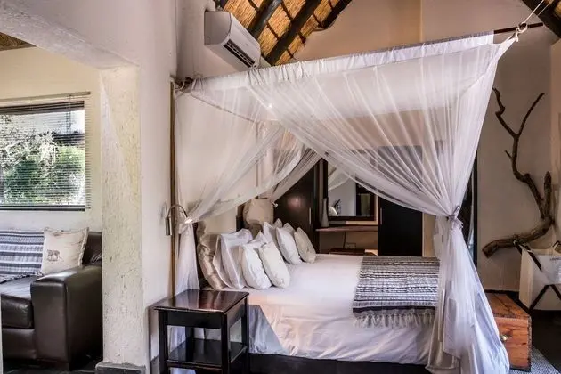 Standard Room, Billy's Lodge