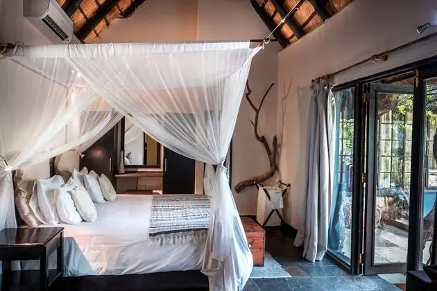 Standard Room, Billy's Lodge