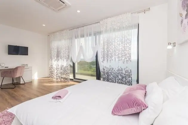 Villa, Sigara İçilebilir