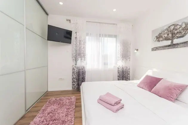 Villa, Sigara İçilebilir