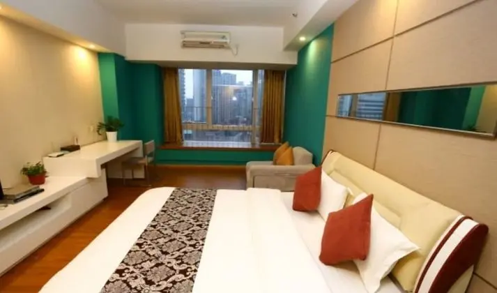 Luxury Tek Büyük Yataklı Oda
