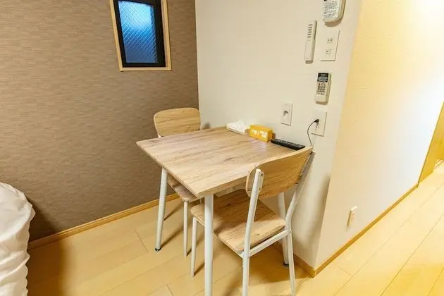 Basic Tek Büyük Yataklı Oda