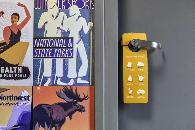 Oda, 2 Tek Kişilik Yatak