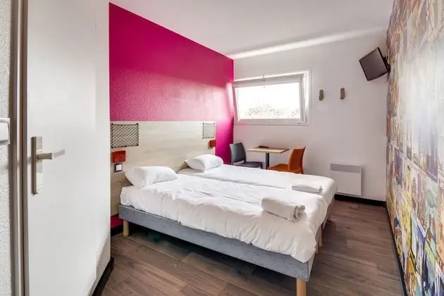 Chambre, 2 Lits Simples, Salle De Bain Privée (Cabrio Side Car)