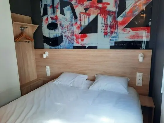 Standard Oda, 1 Çift Kişilik Yatak