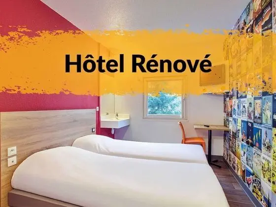 Oda, 2 Tek Kişilik Yatak, Ortak Banyo (Side Car)