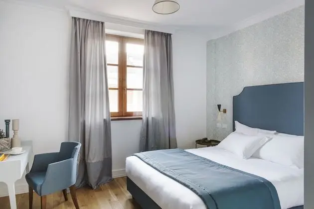 Standard Tek Büyük veya İki Ayrı Yataklı Oda