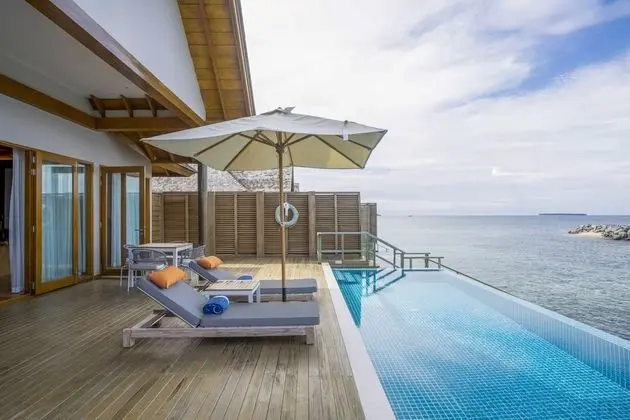 Superior Water Villa with Pool