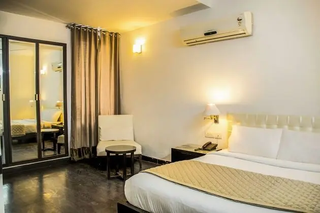 Deluxe Tek Büyük Yataklı Oda, 1 Çift Kişilik Yatak, Sigara İçilmez