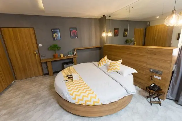 Deluxe Tek Büyük Yataklı Oda, 1 Çift Kişilik Yatak, Sigara İçilmez