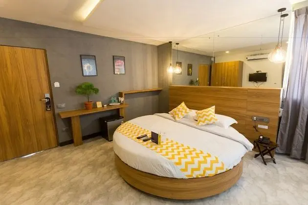 Deluxe Tek Büyük Yataklı Oda, 1 Çift Kişilik Yatak, Sigara İçilmez