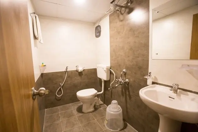 Deluxe Tek Büyük Yataklı Oda, 1 Çift Kişilik Yatak, Sigara İçilmez