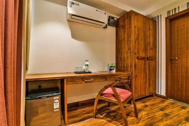 Deluxe Tek Büyük Yataklı Oda, 1 Çift Kişilik Yatak, Sigara İçilmez