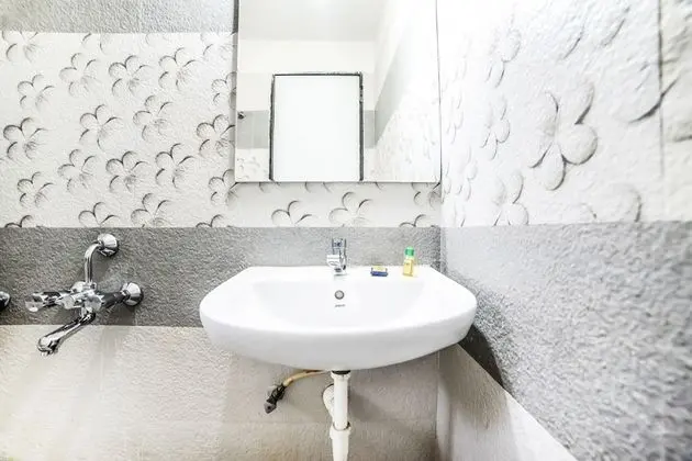 Deluxe Tek Büyük Yataklı Oda, 1 Çift Kişilik Yatak, Sigara İçilmez