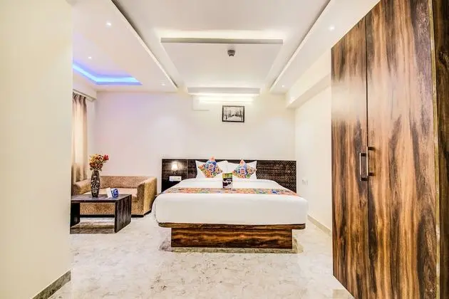 Premium Oda, 1 Büyük (Queen) Boy Yatak, Sigara İçilmez