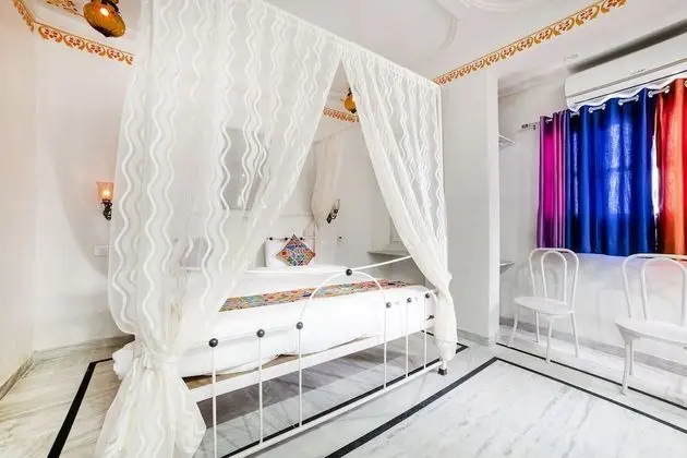 Deluxe Tek Büyük Yataklı Oda, 1 Çift Kişilik Yatak, Sigara İçilmez