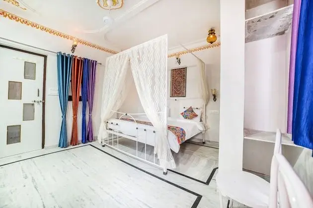 Deluxe Tek Büyük Yataklı Oda, 1 Çift Kişilik Yatak, Sigara İçilmez