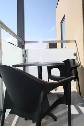 Tek Büyük Yataklı Oda, Balkon
