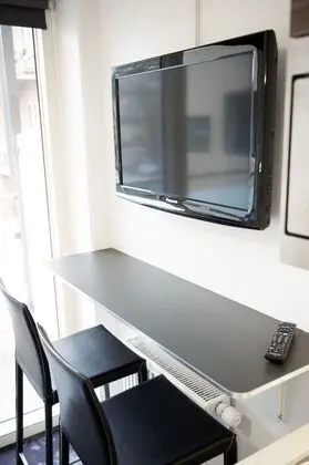 Tek Büyük Yataklı Oda, Balkon