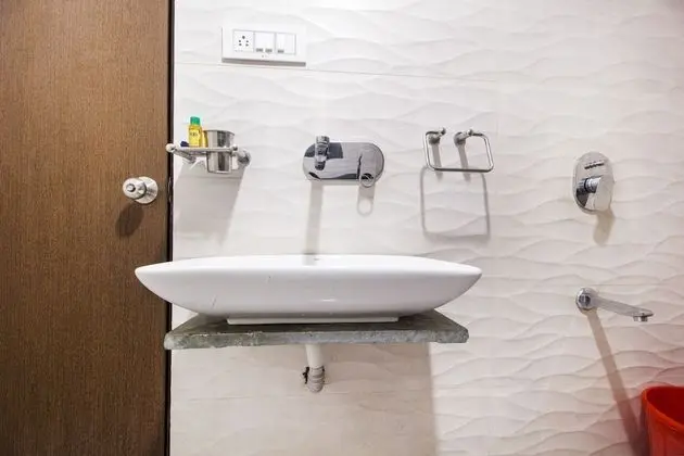 Deluxe Tek Büyük Yataklı Oda, 1 Çift Kişilik Yatak, Sigara İçilmez