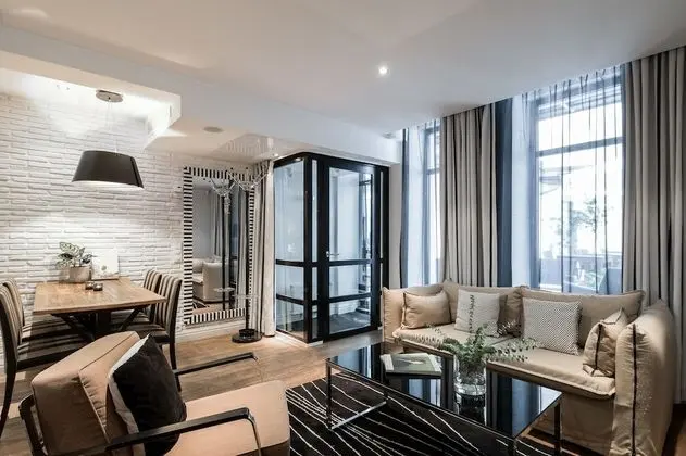 Luxury Oda, 1 En Büyük (King) Boy Yatak