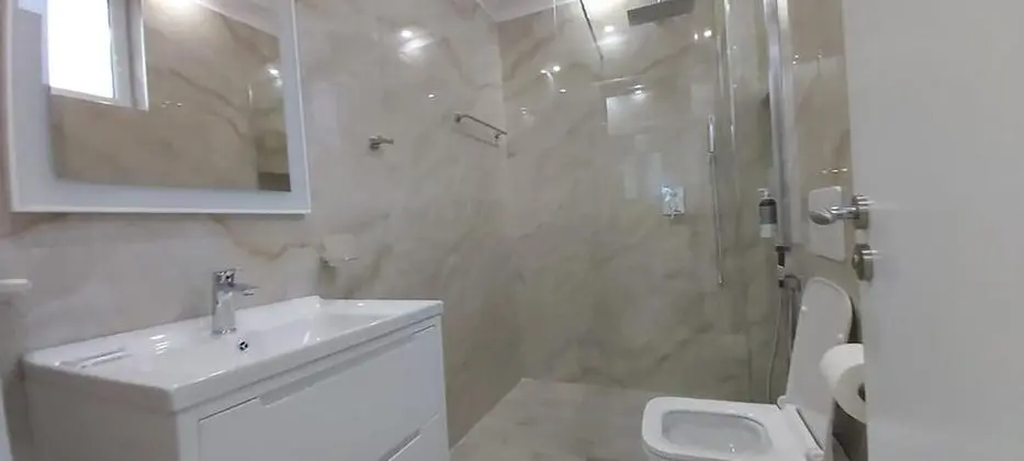 Deluxe Tek Büyük Yataklı Oda, Balkon, Deniz Manzaralı