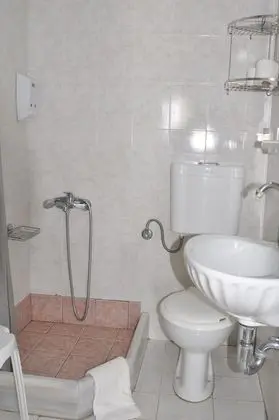 Stüdyo, Birden Çok Yatak, Sigara İçilmez