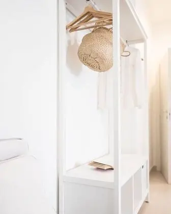 Üç Kişilik Oda (Oro)
