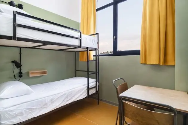 İki Ayrı Yataklı Oda (bunk beds)