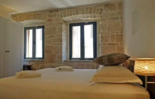 Deluxe Tek Büyük veya İki Ayrı Yataklı Oda