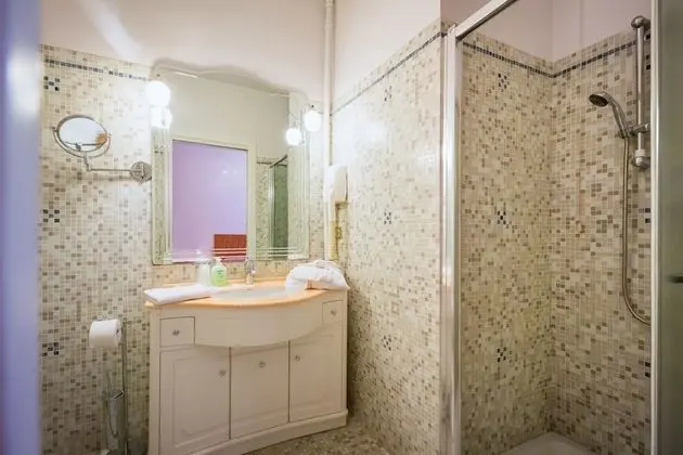 Superior Tek Büyük Yataklı Oda