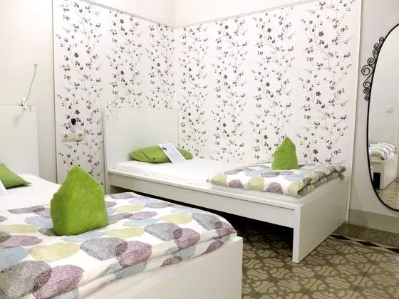 İki Ayrı Yataklı Oda (with shared bathroom)