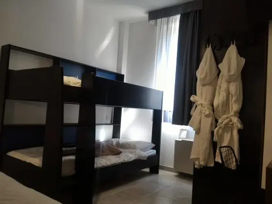 Dört Kişilik Oda