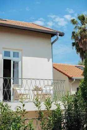 Süit, Bahçe Manzaralı