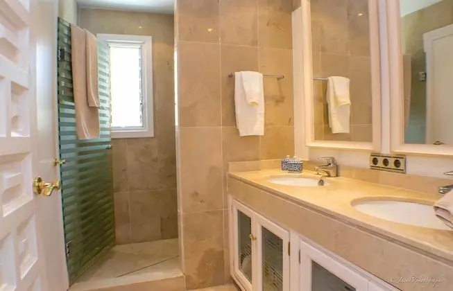 Villa, 5 Yatak Odası