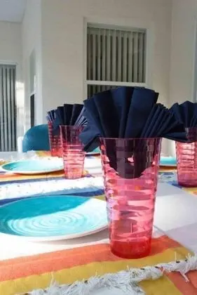 Ev