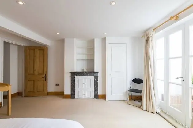 Villa (4 Bedrooms)