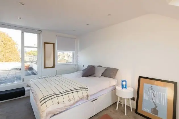 Villa (4 Bedrooms)