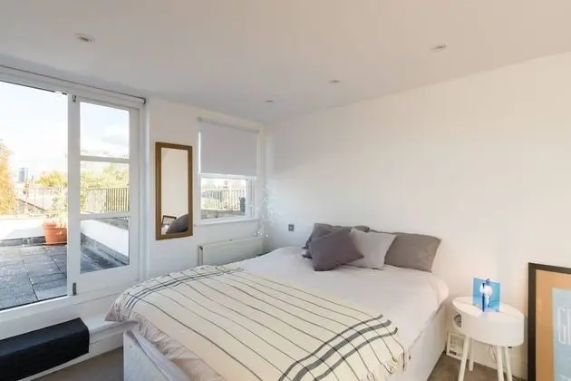 Villa (4 Bedrooms)