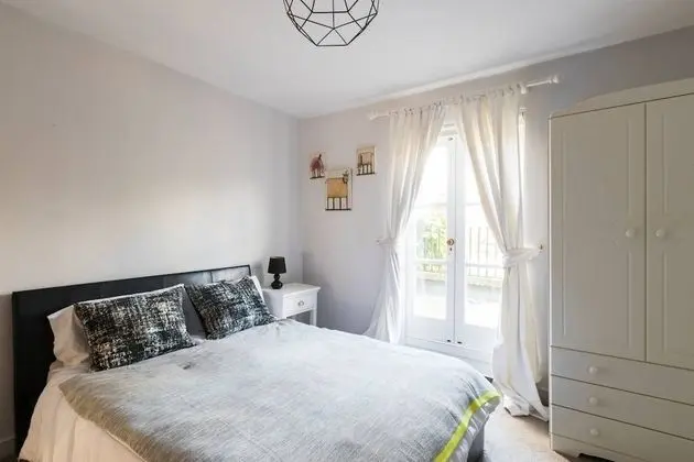 Villa (4 Bedrooms)