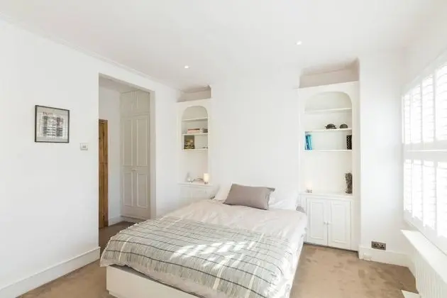Villa (4 Bedrooms)