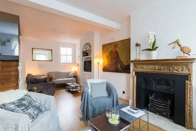 Villa (4 Bedrooms)
