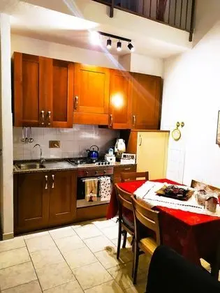 Apart Daire, 2 Yatak Odası, Şömine