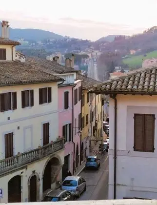 Apart Daire, 2 Yatak Odası, Şömine