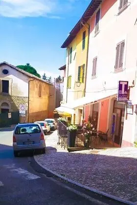 Apart Daire, 2 Yatak Odası, Şömine